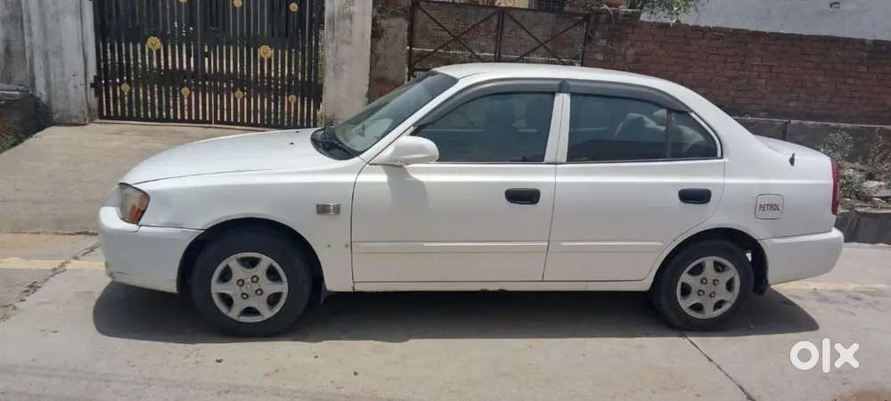 Hyundai Accent Petrol 2009