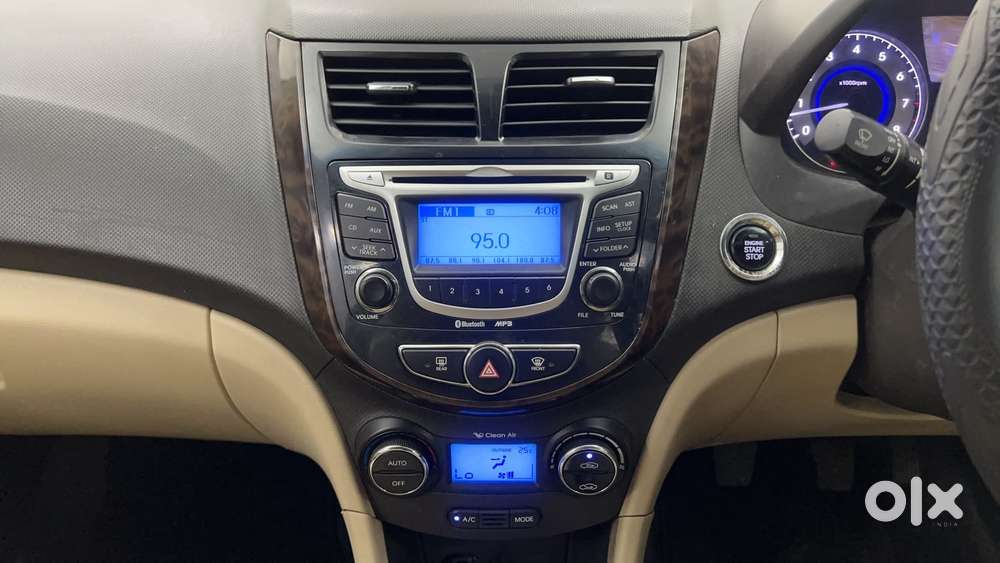 Hyundai Verna 1.6 Vtvt Sx, 2013, Petrol