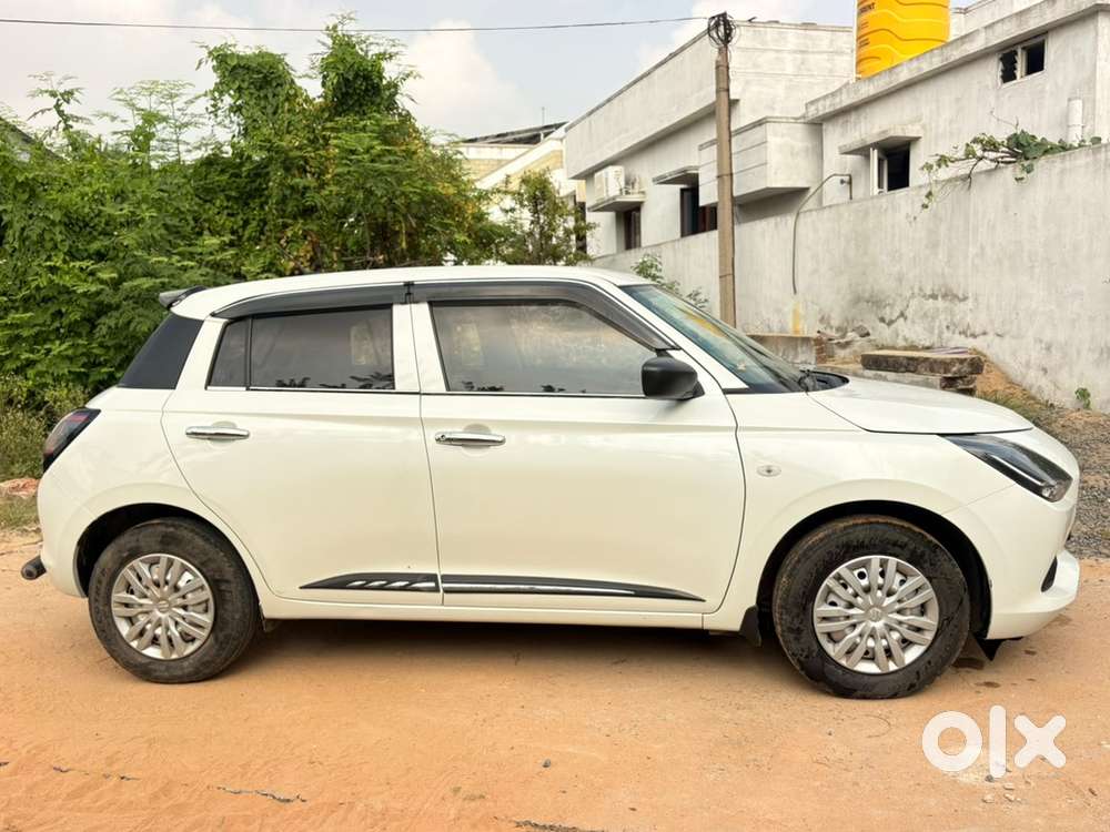 Maruti Swift Petrol 2025