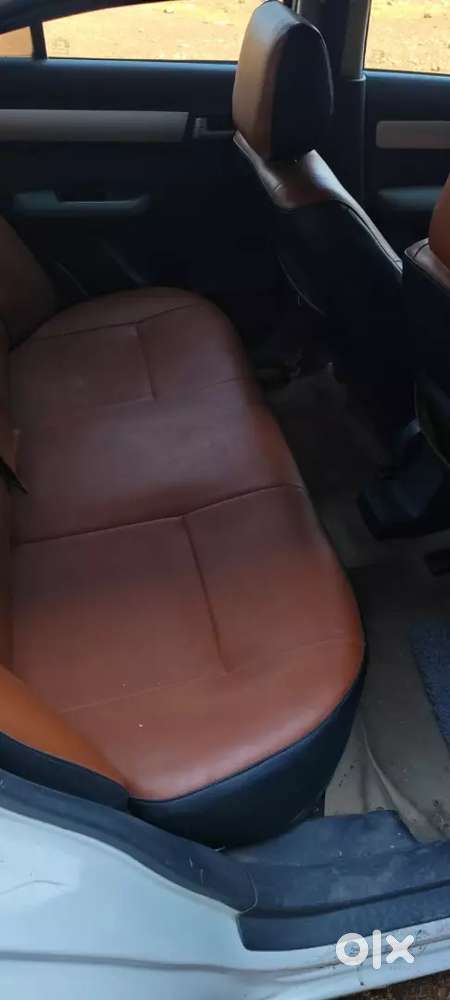 Maruti Suzuki Swift Dzire 2010