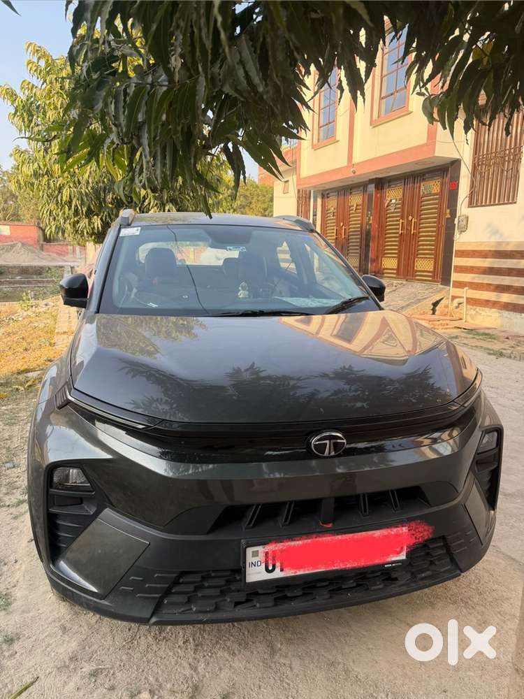 “urgent Sale: Tata Nexon Dec 2025 – Just 2100 Km Driven