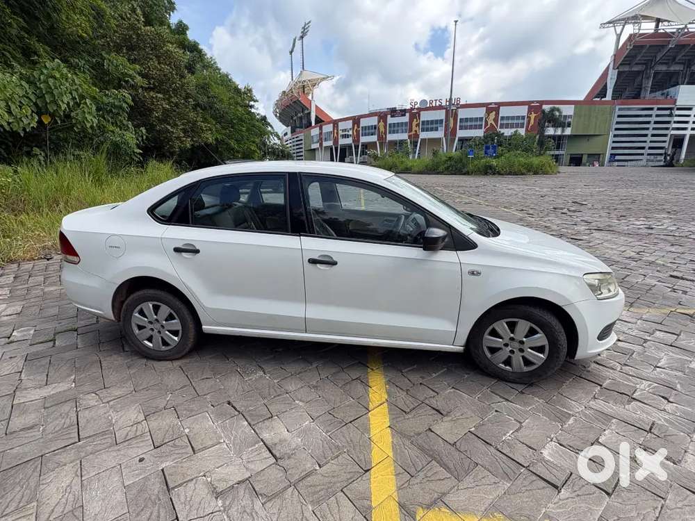 Volkswagen Vento Petrol 2013