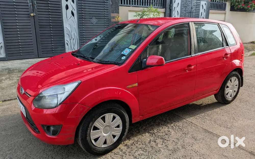 Ford Figo Titanium 2010 Fc 2031