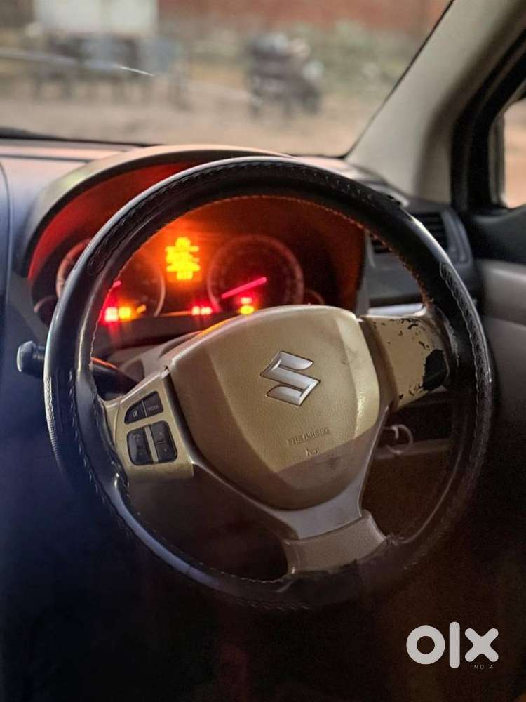 Maruti Suzuki Ertiga 1.5 Zxi, 2014, Petrol