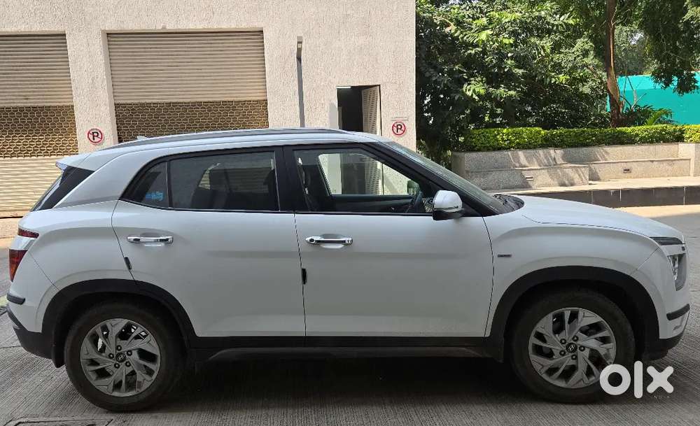 Hyundai Creta Sx Petrol 1.5 Ivt Automatic White Colour