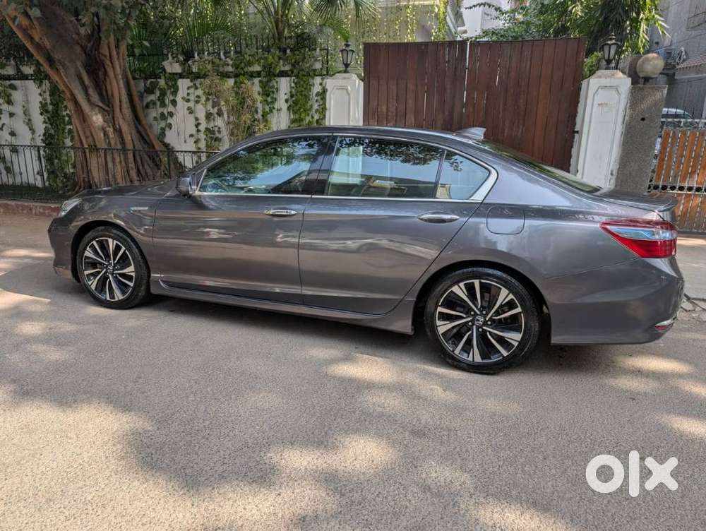 Honda Accord 2.0 Hybrid At Petrol, 2016, Petrol