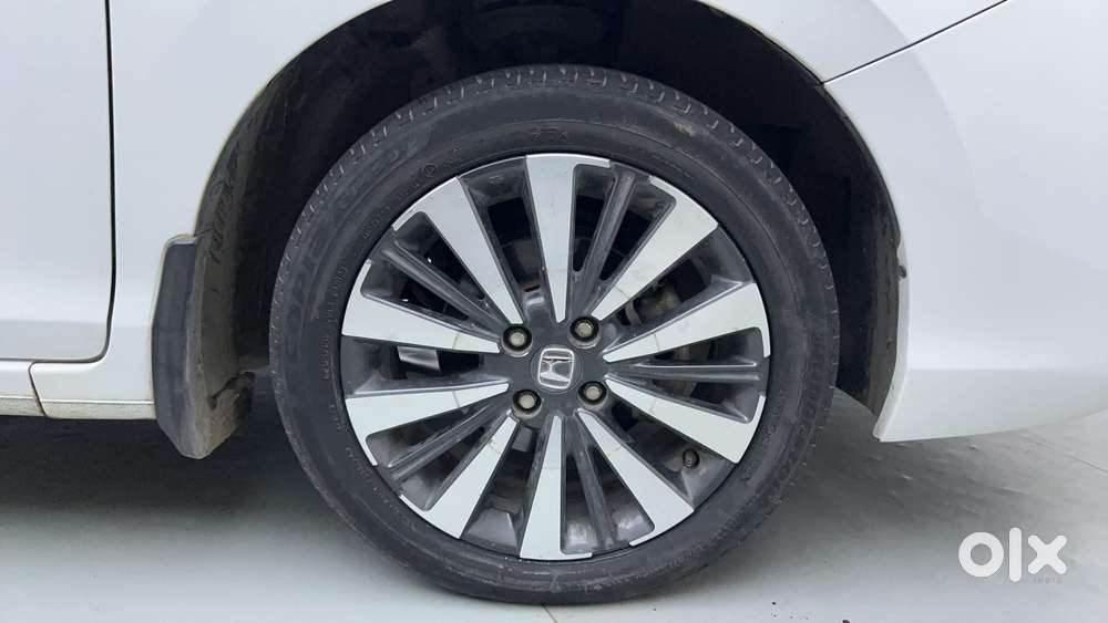 Honda City Zx Petrol Cvt, 2023, Petrol