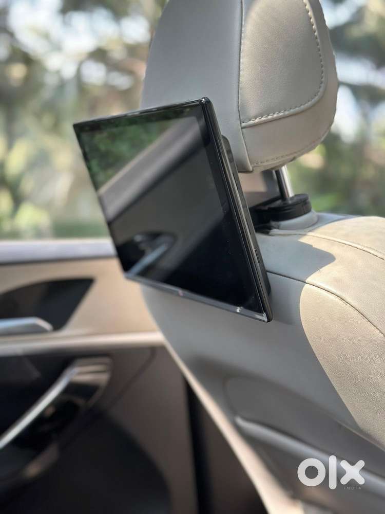 Mahindra Xuv700 2.2 Ax 7 Diesel At Str Awd, 2023, Diesel