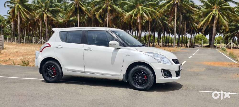 Maruti Suzuki Swift Vxi, 2017, Petrol