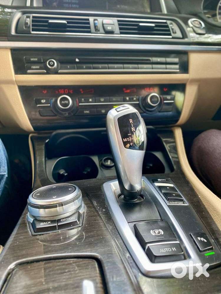 Bmw 5 Series 2.0 520i Luxury Line, 2017, Petrol