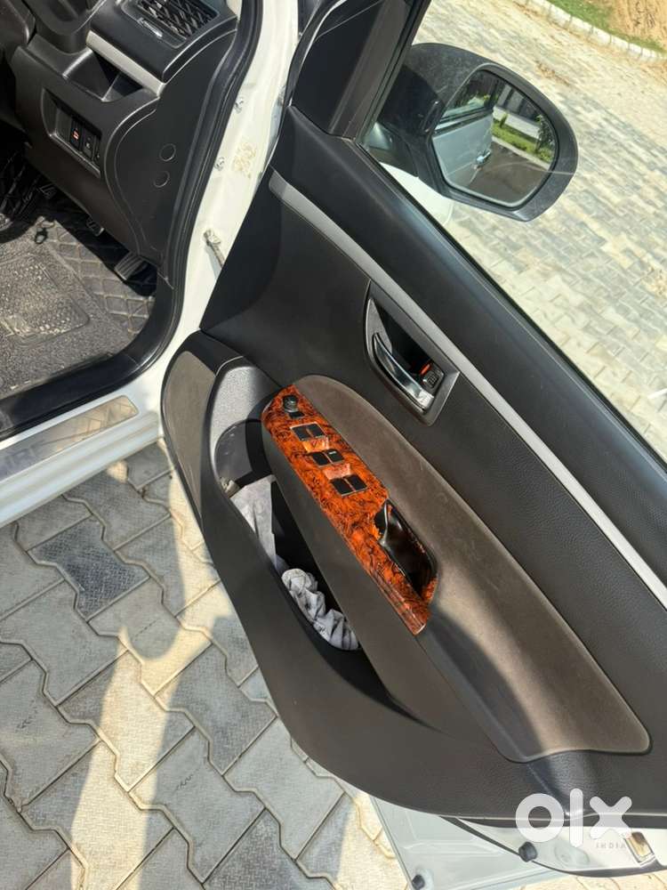 Maruti Suzuki Swift 2016