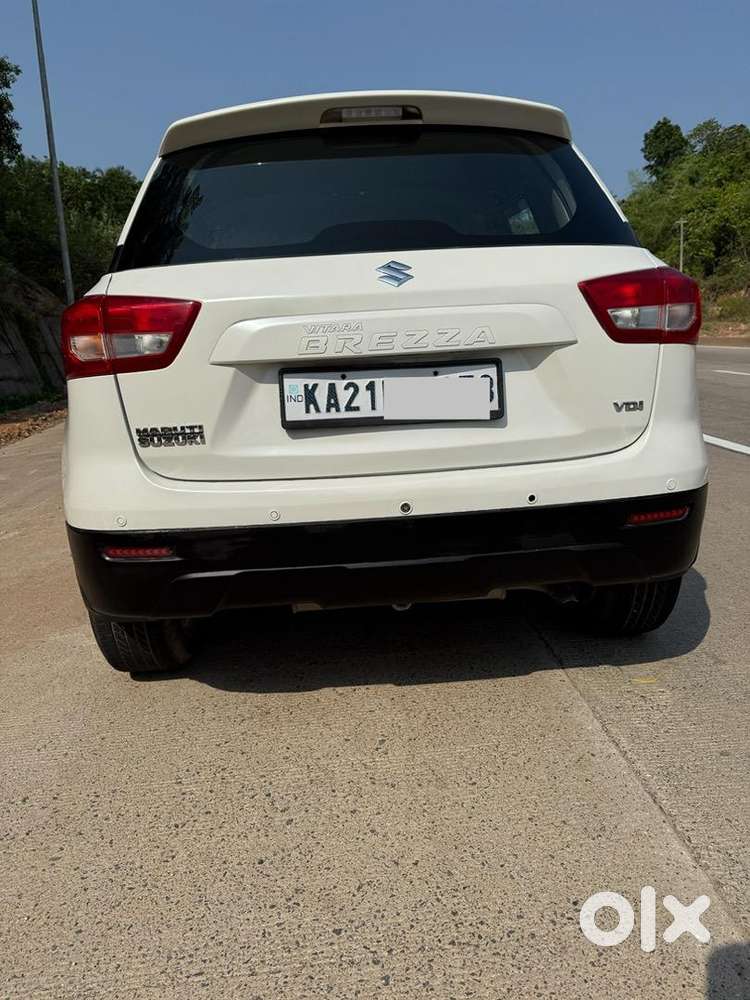 Maruti Suzuki Brezza 2017 Diesel Well Maintained