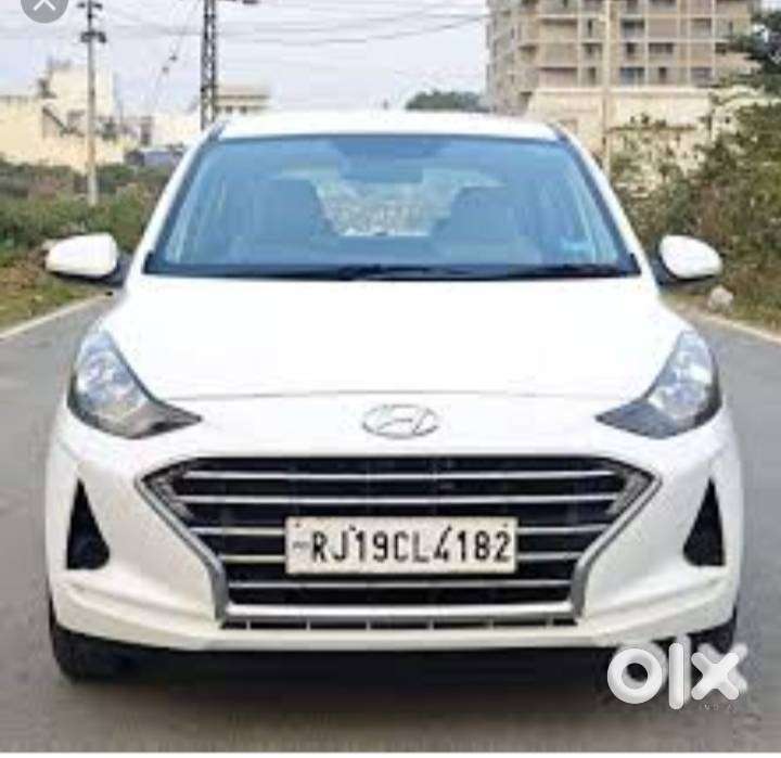 Grandi10 Nios Car White Colour