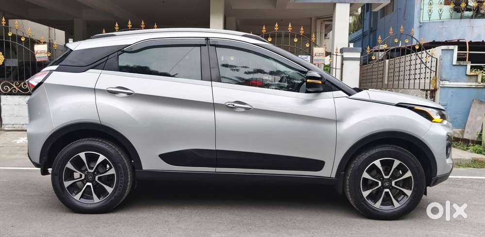 Tata Nexon 1.2 Revotron Xza Plus (o) Amt, 2021, Petrol