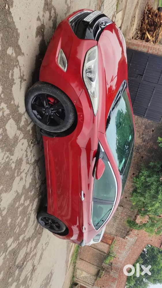 Hyundai Elantra 2014 Diesel 135000 Km Driven