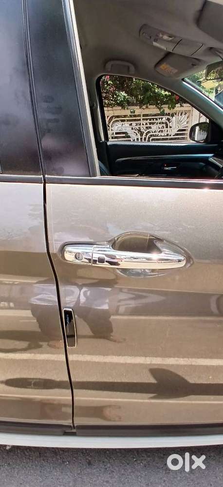 Maruti Suzuki Xl6 1.5 Alpha Plus Mt, 2022, Petrol