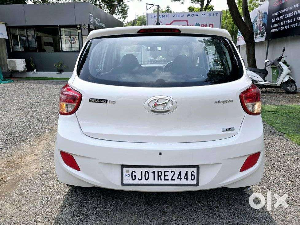 Hyundai Grand I10 Magna O At Petrol, 2014, Petrol