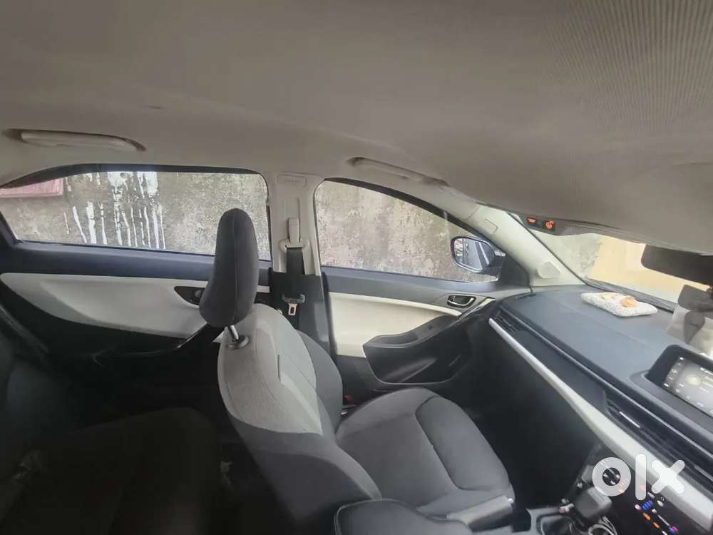 Tata Nexon 2024 Petrol Revotron