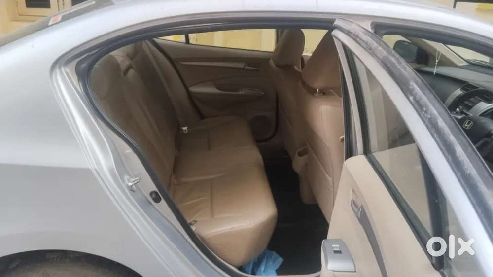 Honda Elevate Ev 2011 Petrol 100000 Km Driven