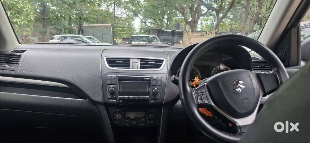 Maruti Suzuki Swift Vvt Zxi, 2015, Petrol