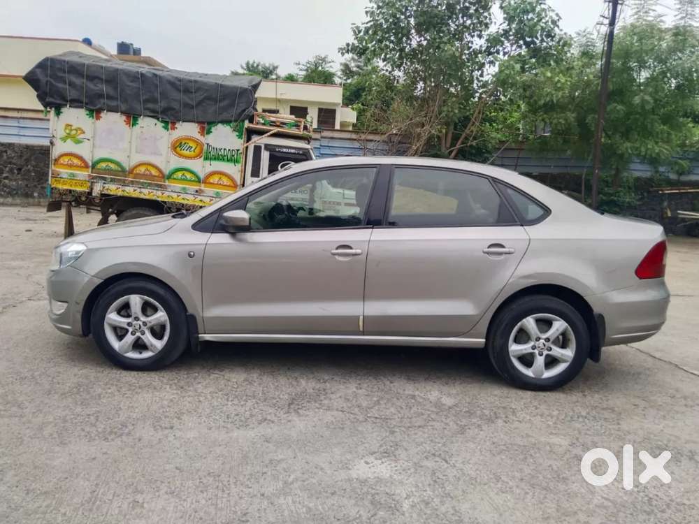 Skoda Rapid 1.6 Mpi Ambition, 2014, Petrol
