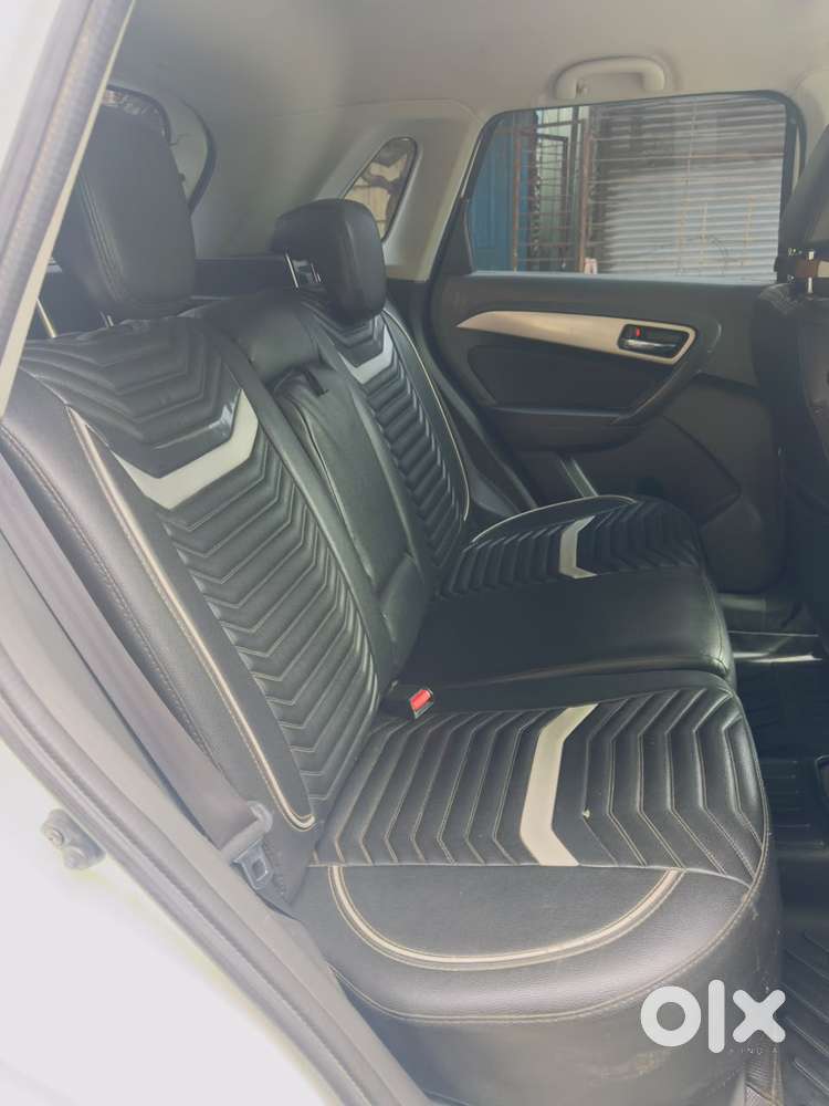Maruti Suzuki Brezza Zdi+ Dual Tone, 2018, Diesel