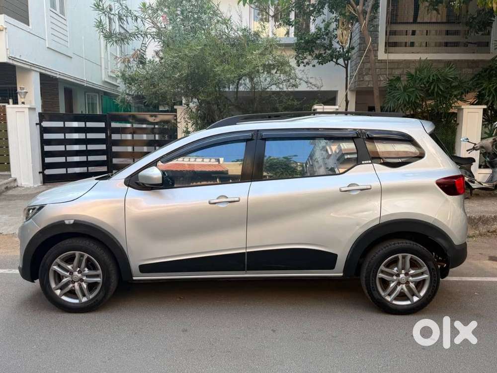 Renault Triber Rxz, 2019, Petrol