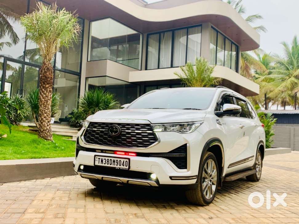 Toyota Innova Hycross 2.0 Zx (o) Hybrid 7 Str, 2025, Cng & Hybrids