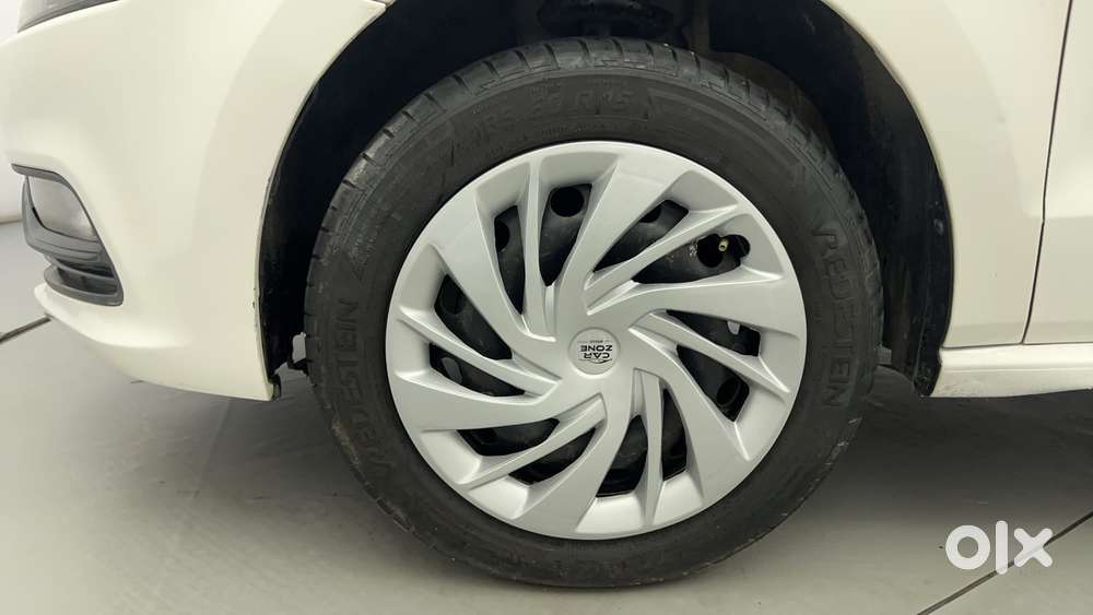 Volkswagen Polo Petrol Comfortline 1.2l, 2017, Petrol