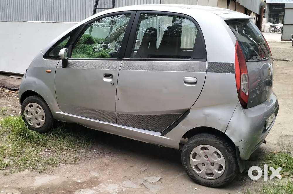 Tata Nano Xe 2011