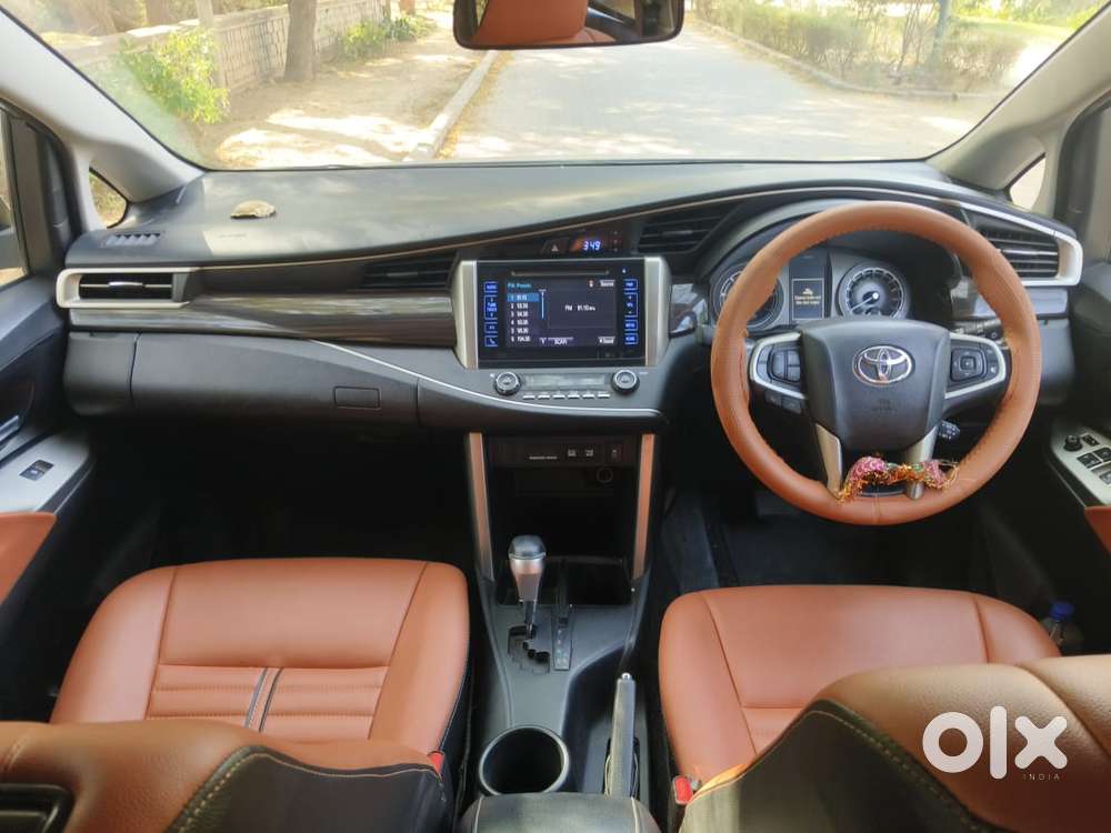 Toyota Innova Crysta 2.8 Zx At, 2017, Diesel