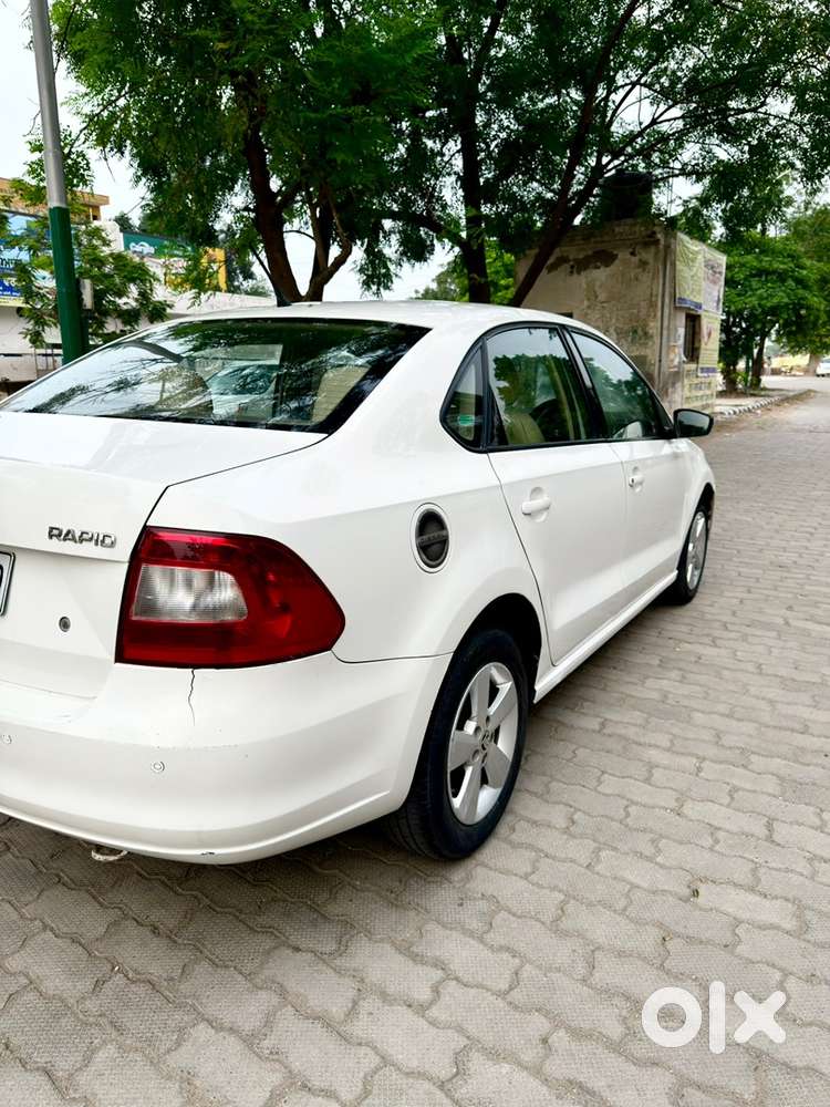 Skoda Rapid Diesel 2016