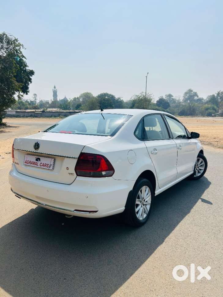 Volkswagen Vento 1.2 Tsi Highline At, 2018, Petrol