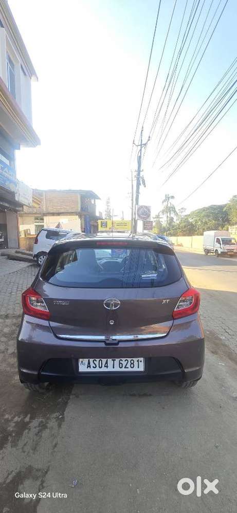 Tata Tiago 1.2 Revotron Xt (o), 2018, Petrol