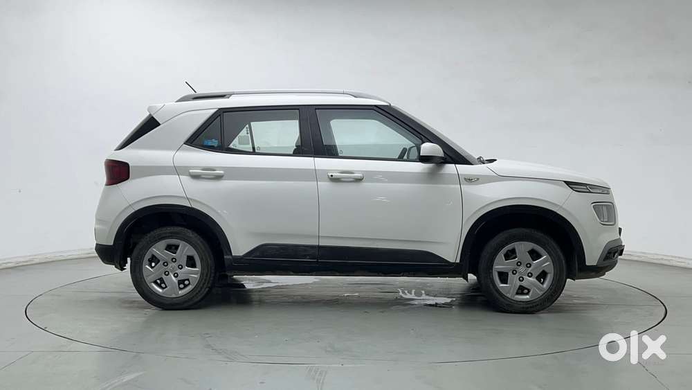 Hyundai Venue [2022-ongoing] 1.2 S, 2021, Petrol