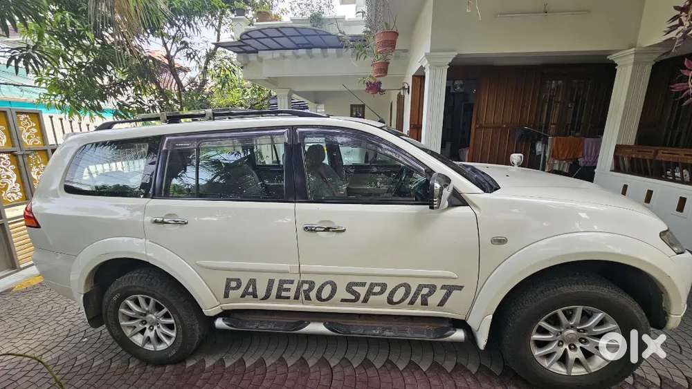 Mitsubishi Pajero Sport 2013 2nd Owner