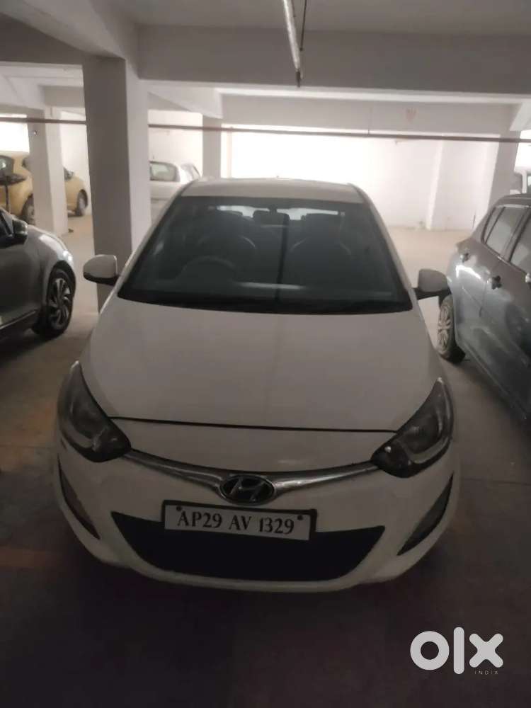 Hyundai I20 Sportz 2012 Manual Petrol