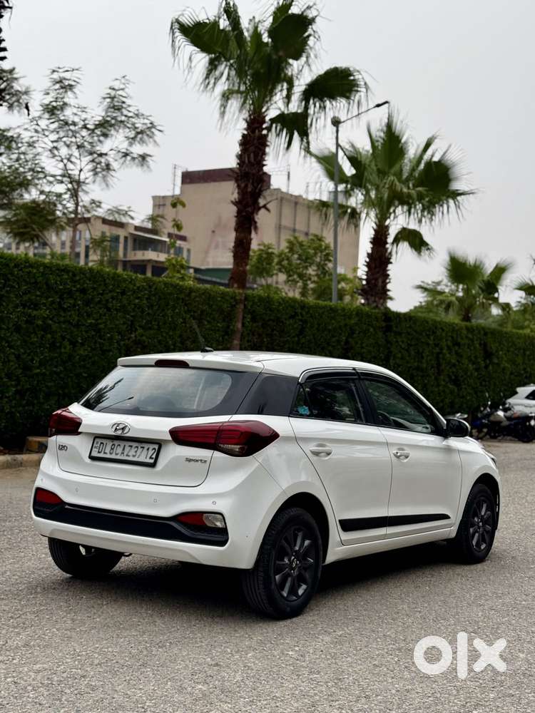 Hyundai I20 Sportz Plus, 2020, Petrol