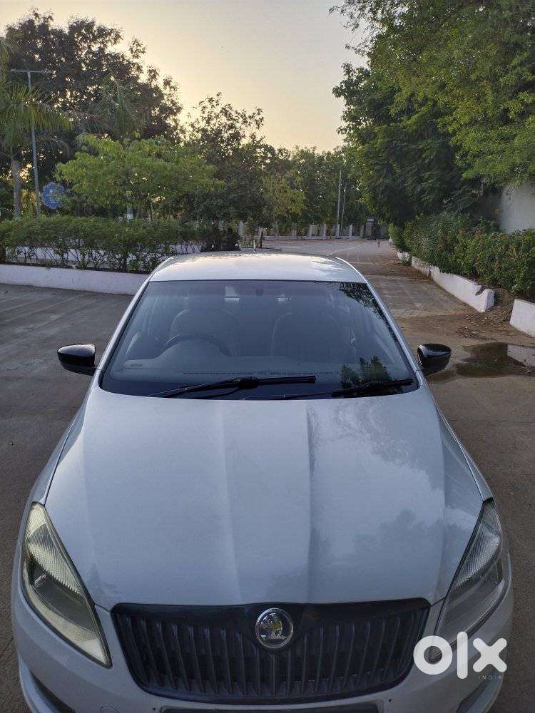 Skoda Rapid 2013-2016 1.5 Tdi At Ambition Plus, 2015, Diesel