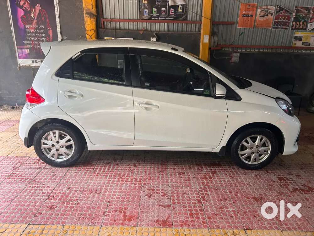 Honda Brio Top Model Non Accidenttal Excellent Condition
