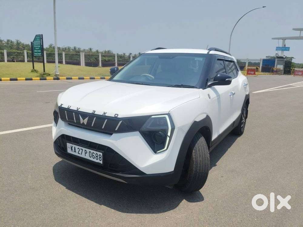 Mahindra Xuv 3xo Ax5 Ds Mt, 2024, Diesel