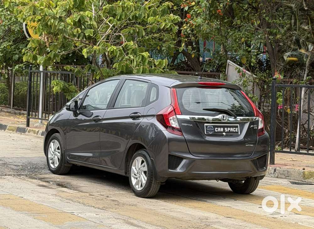 Honda Jazz V Cvt, 2017, Petrol