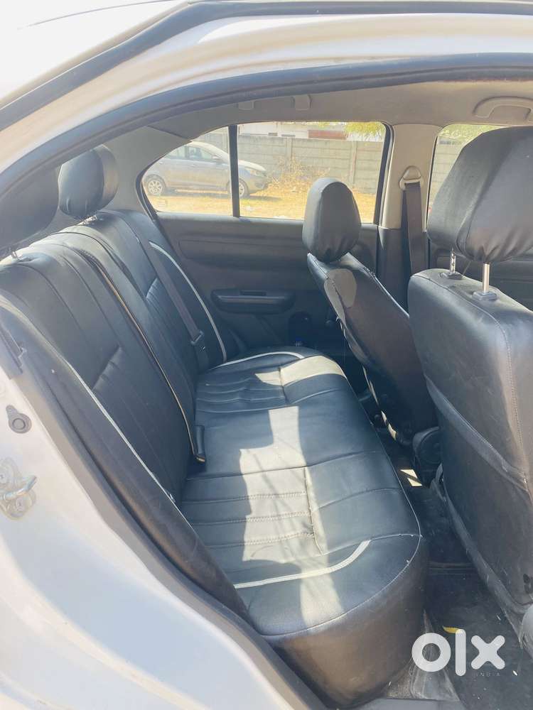 Maruti Suzuki Swift Dzire Tour Ldi, 2015, Diesel