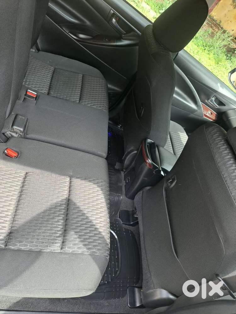 Toyota Innova Crysta