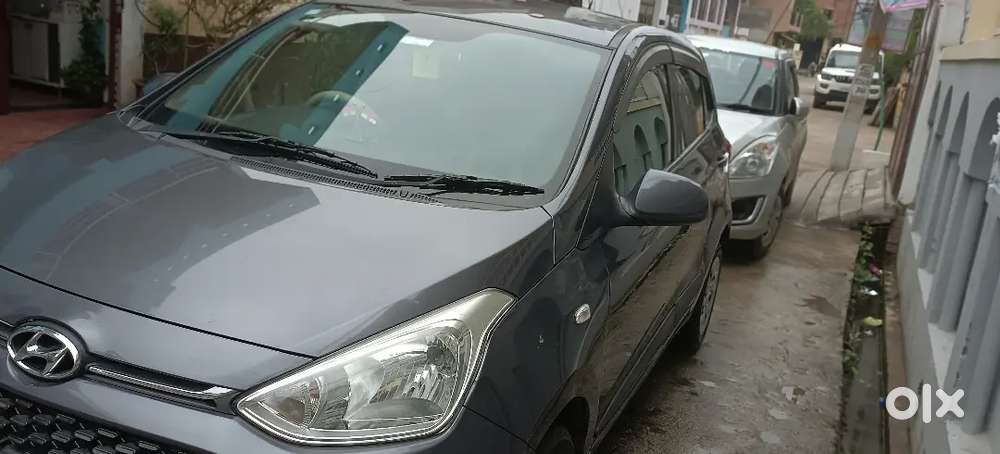 Grand I10 Petrol