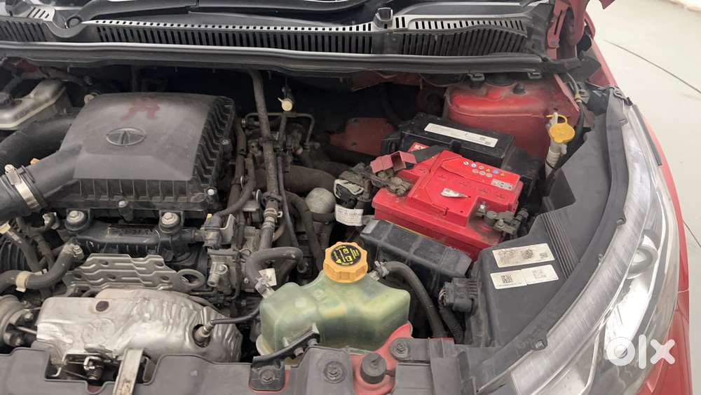 Tata Nexon 1.2 Revotron Xz Plus Dual Tone, 2020, Petrol