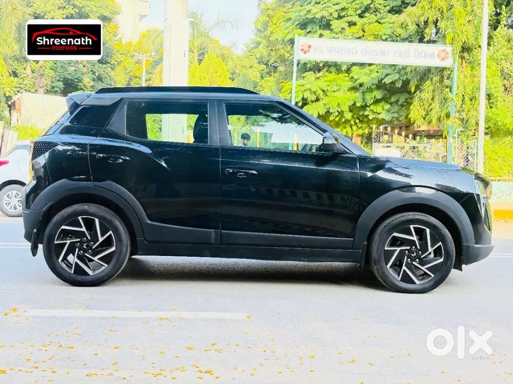 Mahindra Xuv 3xo Ax7 Diesel Mt, 2025, Diesel