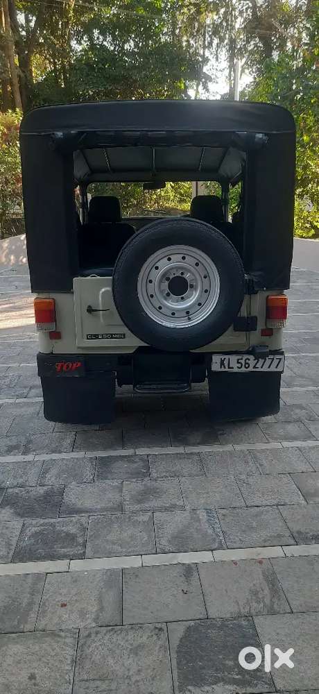 Mahindra Jeep 2006