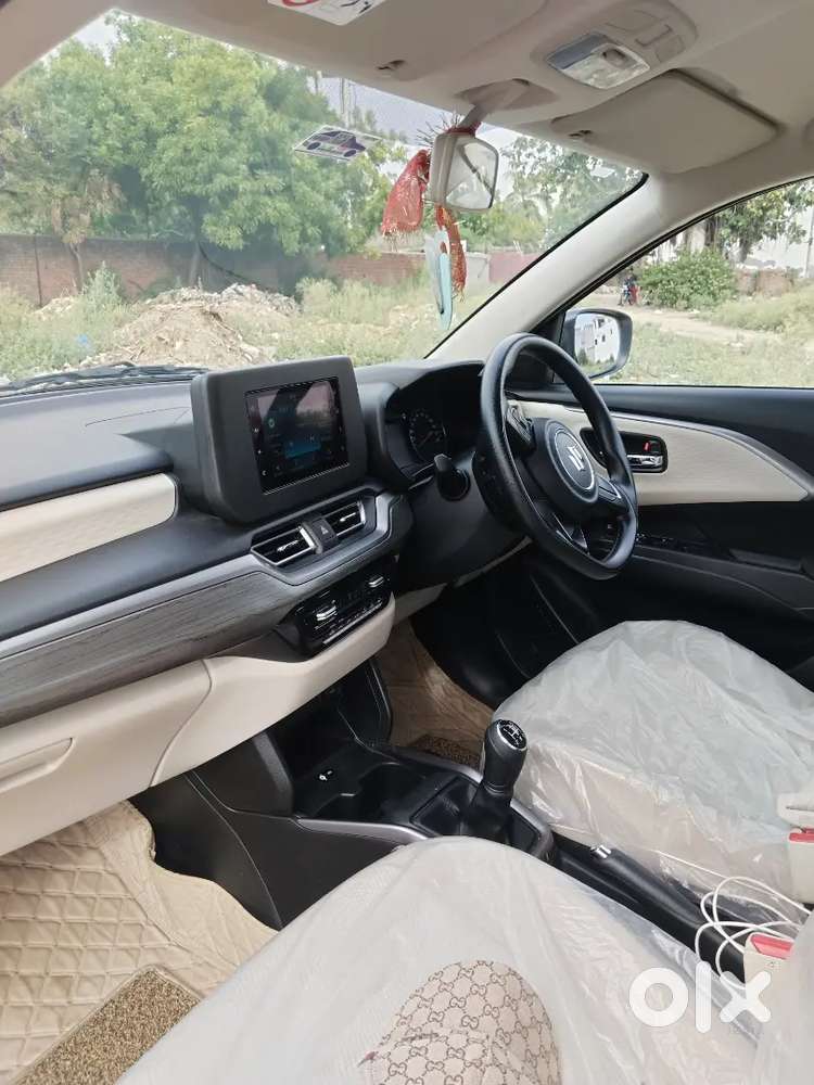 Maruti Suzuki Dzire Zxi 2016
