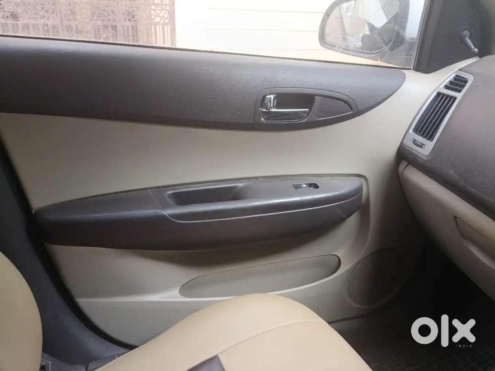 Hyundai I20 2011 Diesel 123000 Km Driven